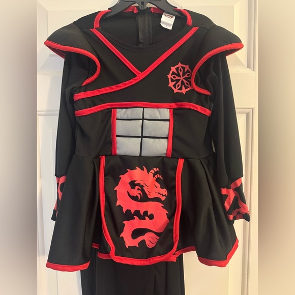 Black and Red Ninja Kids Costume - Picture 5 of 7